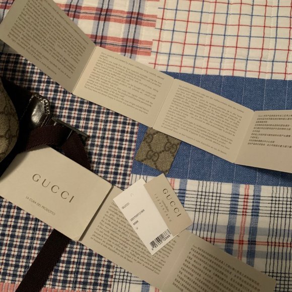 This is an authentic GUCCI GG Plus Monogram Interl - Picture 2 of 4